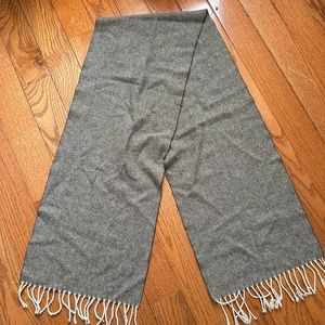 Theory Men’s Wool Herringbone Scarf